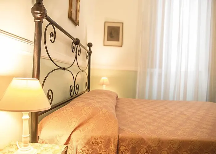 Residenza Maritti Classic - Rome