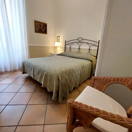 Residenza Maritti Classic Guest house Rome